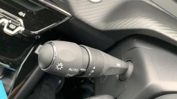 Peugeot 2008 50kWh Allure Auto 5dr (7kW Charger)