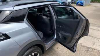 Peugeot 2008 50kWh Allure Auto 5dr (7kW Charger)