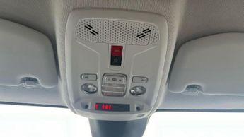 Peugeot 208 50kWh E-Style Auto 5dr (7.4kW Charger)
