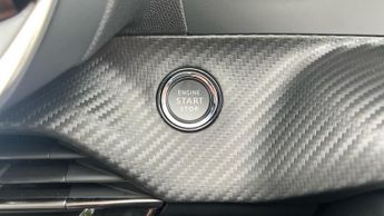 Peugeot 208 50kWh E-Style Auto 5dr (7.4kW Charger)