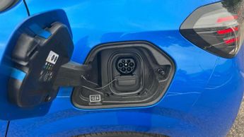 Peugeot 208 50kWh E-Style Auto 5dr (7.4kW Charger)