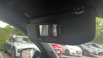 Peugeot 2008 50kWh Allure SUV 5dr Electric Auto (7kW Charger) (136 ps)