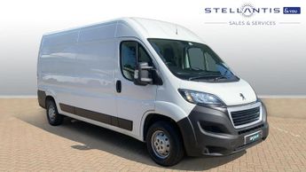 Peugeot Boxer 2.2 BlueHDi 335 Professional Panel Van 5dr Diesel Manual L3 H2 E