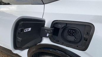 Peugeot 3008 73kWh GT Auto 5dr