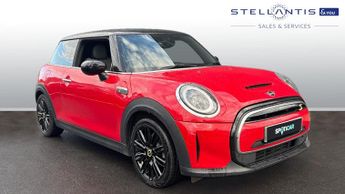 MINI Hatch 32.6kWh Level 2 Hatchback 3dr Electric Auto (184 ps)