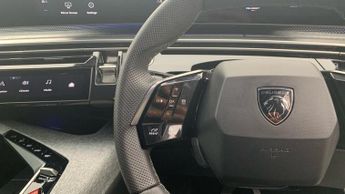 Peugeot 3008 73kWh GT SUV 5dr Electric Auto (210 ps)