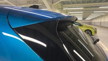 Peugeot 308 54kWh GT Hatchback 5dr Electric Auto (156 ps)
