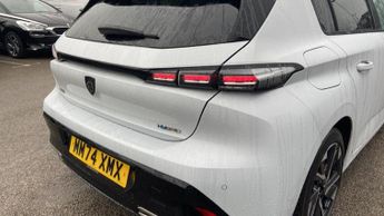 Peugeot 308 1.6 12.4kWh Allure Hatchback 5dr Petrol Plug-in Hybrid e-EAT Eur