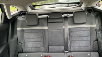 Citroen C4 50kWh e-series Hatchback 5dr Electric Auto (7.4kW Charger) (136 