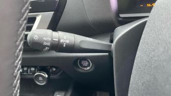 Citroen C4 50kWh e-series Hatchback 5dr Electric Auto (7.4kW Charger) (136 