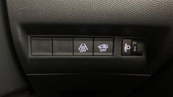 Peugeot 208 50kWh E-Style Hatchback 5dr Electric Auto (7.4kW Charger) (136 p