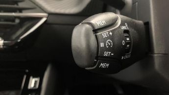 Peugeot 208 50kWh E-Style Hatchback 5dr Electric Auto (7.4kW Charger) (136 p