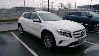 Mercedes GLA 2.1 GLA200d SE (Executive) SUV 5dr Diesel 7G-DCT Euro 6 (s/s) (1