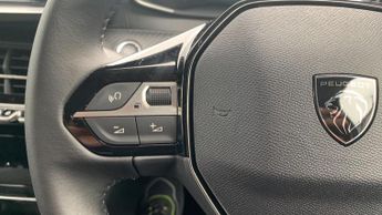 Peugeot 208 50kWh E-Style Auto 5dr (7.4kW Charger)