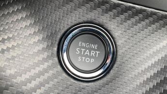 Peugeot 208 50kWh E-Style Auto 5dr (7.4kW Charger)