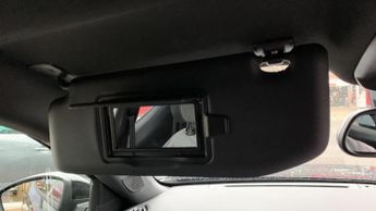 Peugeot 2008 50kWh Allure Auto 5dr (7kW Charger)