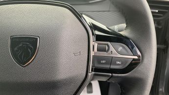 Peugeot 2008 50kWh Allure Auto 5dr (7kW Charger)