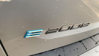 Peugeot 2008 50kWh Allure Auto 5dr (7kW Charger)