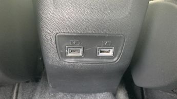 Peugeot 2008 50kWh Allure Auto 5dr (7kW Charger)