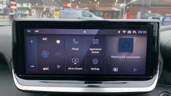 Peugeot 2008 50kWh Allure Auto 5dr (7kW Charger)