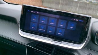 Peugeot 2008 50kWh Allure Auto 5dr (7kW Charger)