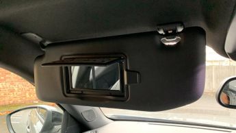 Peugeot 2008 50kWh Allure Auto 5dr (7kW Charger)