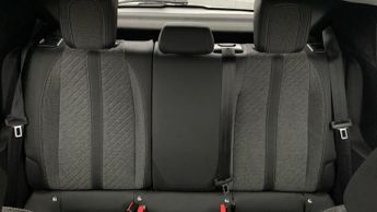 Peugeot 208 50kWh E-Style Auto 5dr (7.4kW Charger)