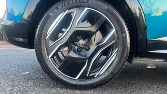 Peugeot 3008 73kWh GT Auto 5dr