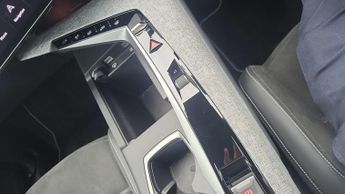 Peugeot 5008 73kWh GT Auto 5dr