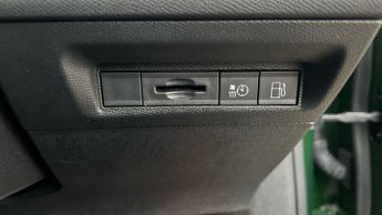 Peugeot 308 1.6 12.4kWh GT Hatchback 5dr Petrol Plug-in Hybrid e-EAT Euro 6 