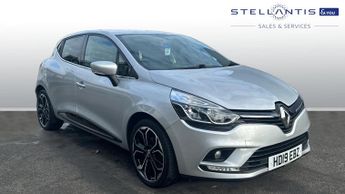 Renault Clio 0.9 TCe Iconic Hatchback 5dr Petrol Manual Euro 6 (s/s) (75 ps)