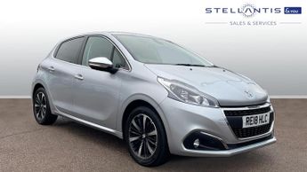 Peugeot 208 1.2 PureTech Allure Premium Hatchback 5dr Petrol Manual Euro 6 (