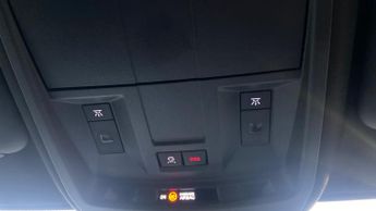 Peugeot 3008 73kWh Allure SUV 5dr Electric Auto (210 ps)