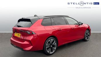 Vauxhall Astra Electric 54kWh Ultimate Sports Tourer Auto 5dr