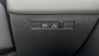 Vauxhall Astra Electric 54kWh Ultimate Sports Tourer Auto 5dr