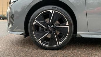 Peugeot 308 54kWh First Edition Auto 5dr