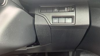 Peugeot 3008 SUV 1.5 BlueHDi Active Premium + SUV 5dr Diesel EAT Euro 6 (s/s) (13