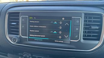 Peugeot Expert e 1000 75kWh Professional Premium + Standard Panel Van Auto MWB 