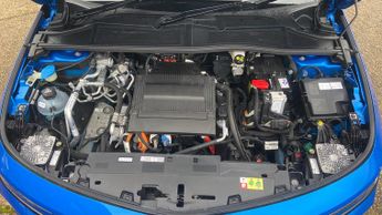 Vauxhall astra electric 54kWh Ultimate Hatchback 5dr Electric Auto (156 ps)