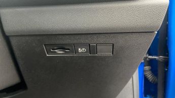Vauxhall astra electric 54kWh Ultimate Hatchback 5dr Electric Auto (156 ps)