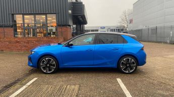 Vauxhall astra electric 54kWh Ultimate Hatchback 5dr Electric Auto (156 ps)
