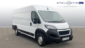 Peugeot Boxer 2.2 BlueHDi 435 Professional Panel Van 5dr Diesel Manual L4 H2 E