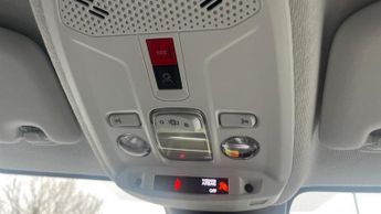 Peugeot 208 50kWh E-Style Auto 5dr (7.4kW Charger)
