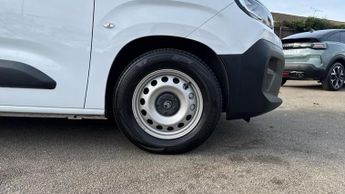 Citroen Berlingo 52kWh Enterprise M 5dr Electric Auto SWB (7.4kW Charger) (136 ps