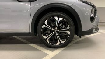 Citroen C5 X 1.6 12.4kWh Shine Hatchback 5dr Petrol Plug-in Hybrid e-EAT8 Eur