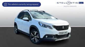 Peugeot 2008 1.2 PureTech Allure Premium SUV 5dr Petrol Manual Euro 6 (s/s) (