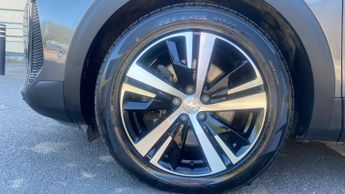 Peugeot 3008 SUV 1.6 13.2kWh GT Premium e-EAT Euro 6 (s/s) 5dr