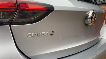 Vauxhall corsa-e 50kWh Ultimate Hatchback 5dr Electric Auto (136 ps)