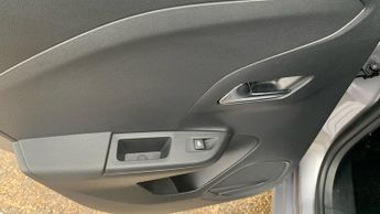 Vauxhall corsa-e 50kWh Ultimate Hatchback 5dr Electric Auto (136 ps)