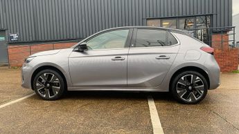 Vauxhall corsa-e 50kWh Ultimate Hatchback 5dr Electric Auto (136 ps)